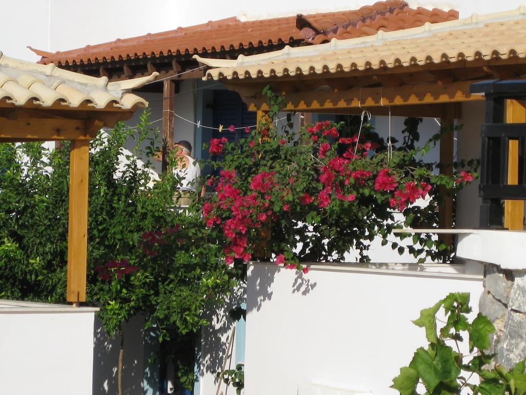 فندق Maravelias House أركانجيلوس المظهر الخارجي الصورة